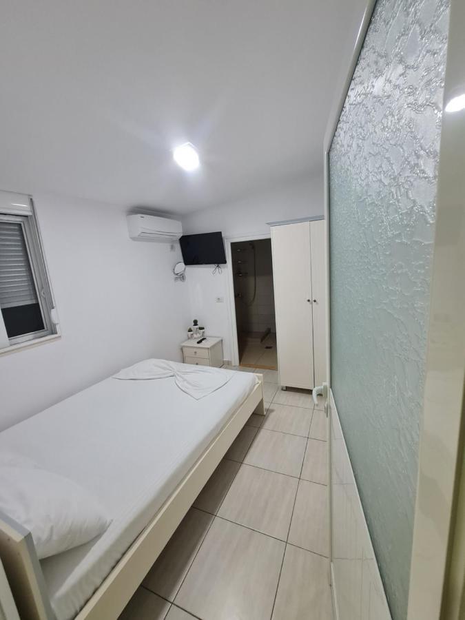 Amber Apartments Saranda Dış mekan fotoğraf