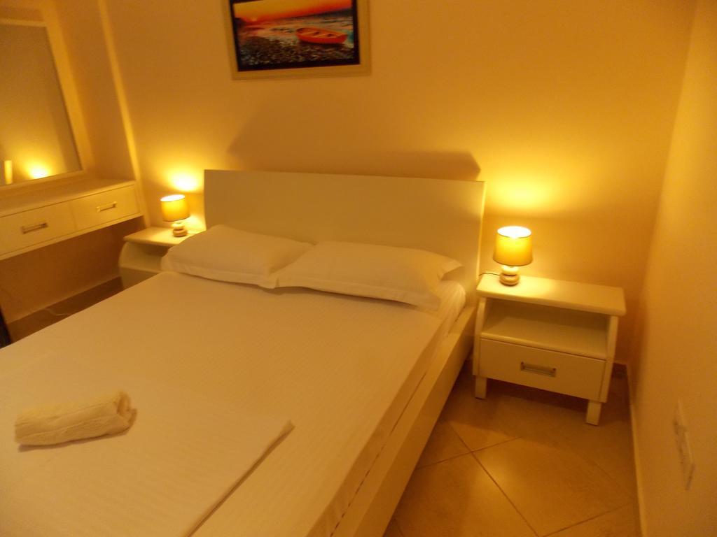 Amber Apartments Saranda Dış mekan fotoğraf